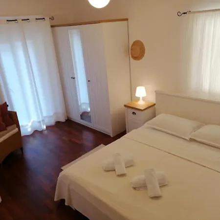 Apartment Fra & Mar With Swimming Pool In 2025 *