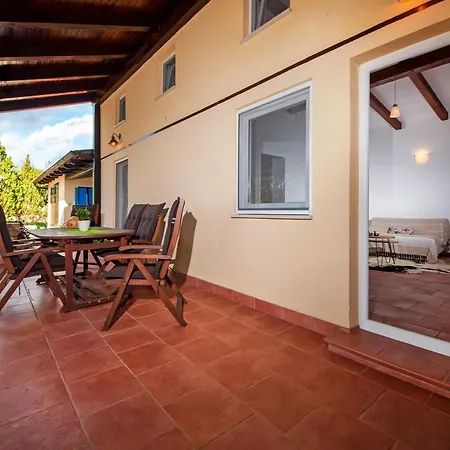 Fra & Mar Apartman Sorici